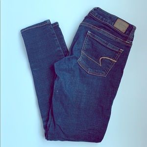 American Eagle Super Stretch Jegging in 2 Short